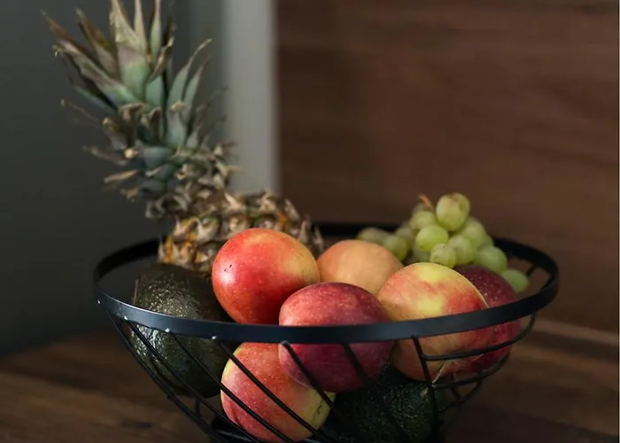 Cozy On Veerenni St, Garden Views. * Таллин